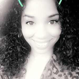 Meet your Posher, Regina